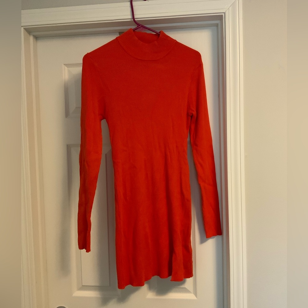 Forever 21 Vibrant red orange Ribbed mock neck fitted dress